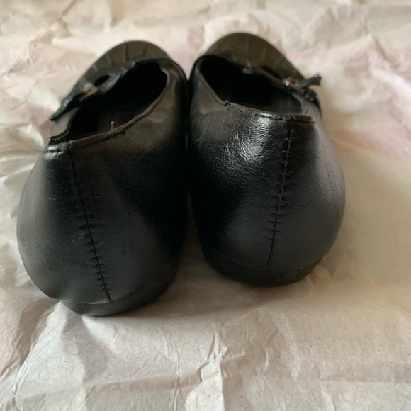 🍉 Be wild ballet flats, rounded toe, ornamental buckle, GUC, 7.5, black - Picture 7 of 10